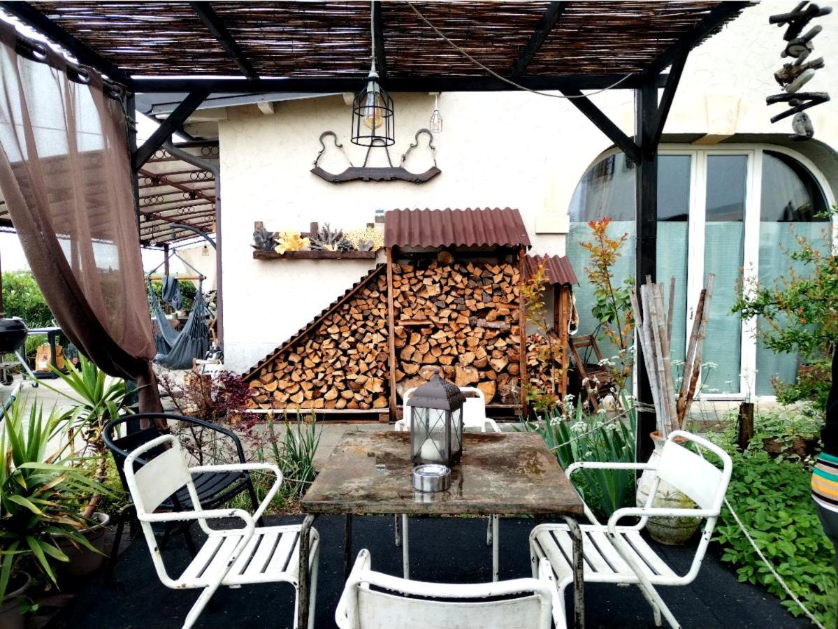 Bed and Breakfast Ca' Blanca Кастельнуово-дель-Гарда Экстерьер фото